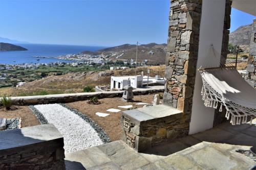 Arsinoi Apartments — 4-Star Luxury Hotel in Serifos, Greece