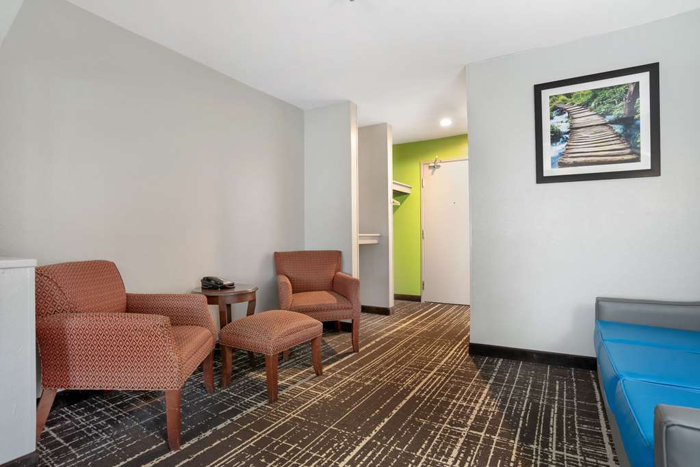 Quality Inn & Suites Birmingham Highway 280 - photo 29