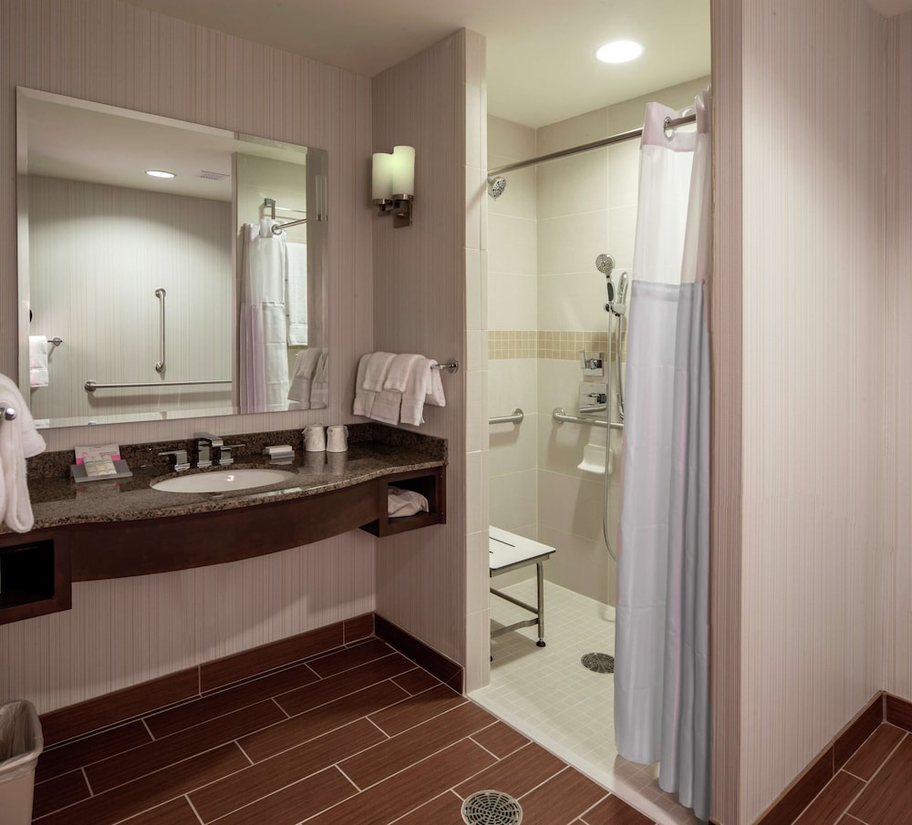 Hilton Garden Inn Uniontown - photo 15