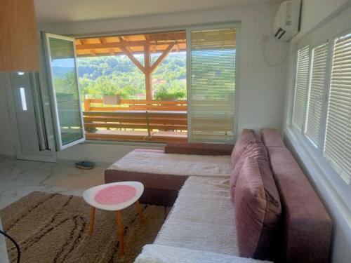 Vikendica Bambi Vrdnik in Vrdnik, Serbia