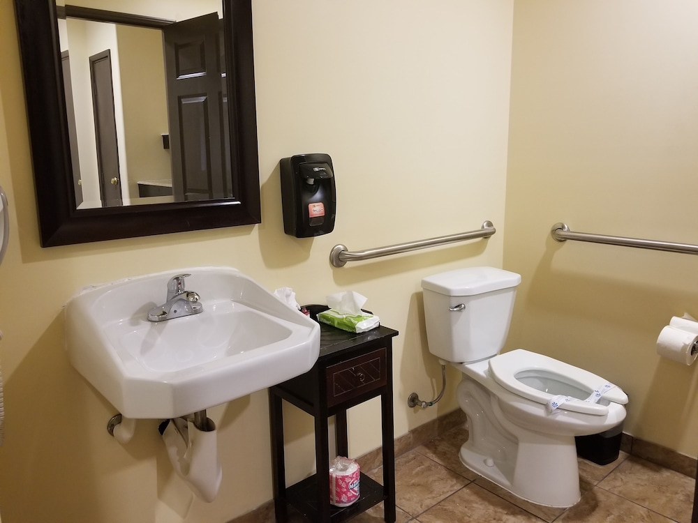 Tuscan Garden Inn - photo 47