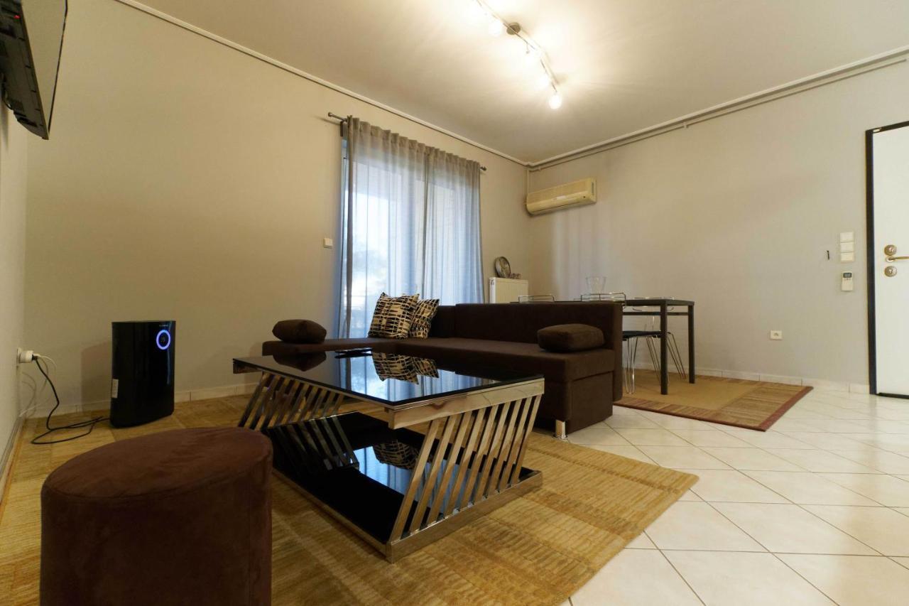 Cozy & Relaxing Apartments Agia Paraskevi — 4-Star Luxury Hotel in Agia Paraskevi, Greece