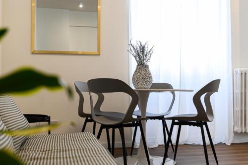 Civico7 Luxury Apartment — 4-Star Luxury Hotel in Rome, Italy