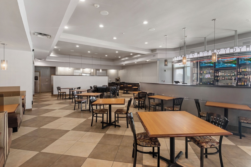 Holiday Inn Hotel & Suites Waco Northwest by IHG - photo 32