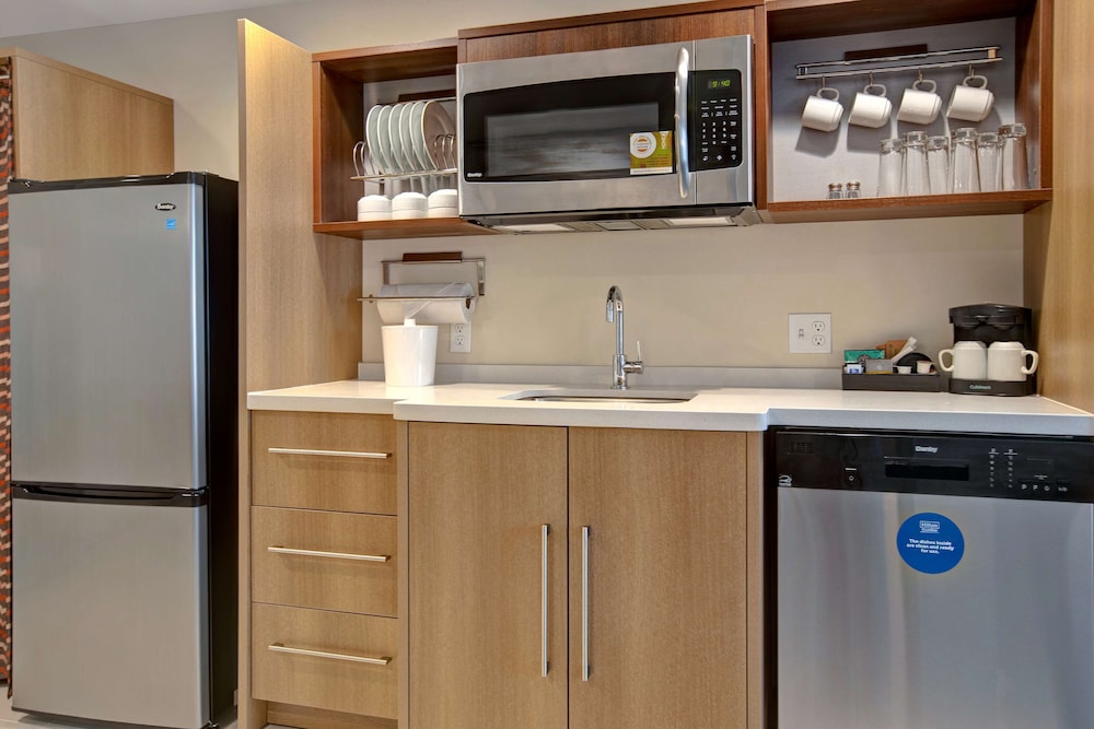 Home2 Suites by Hilton Carmel Indianapolis - photo 15