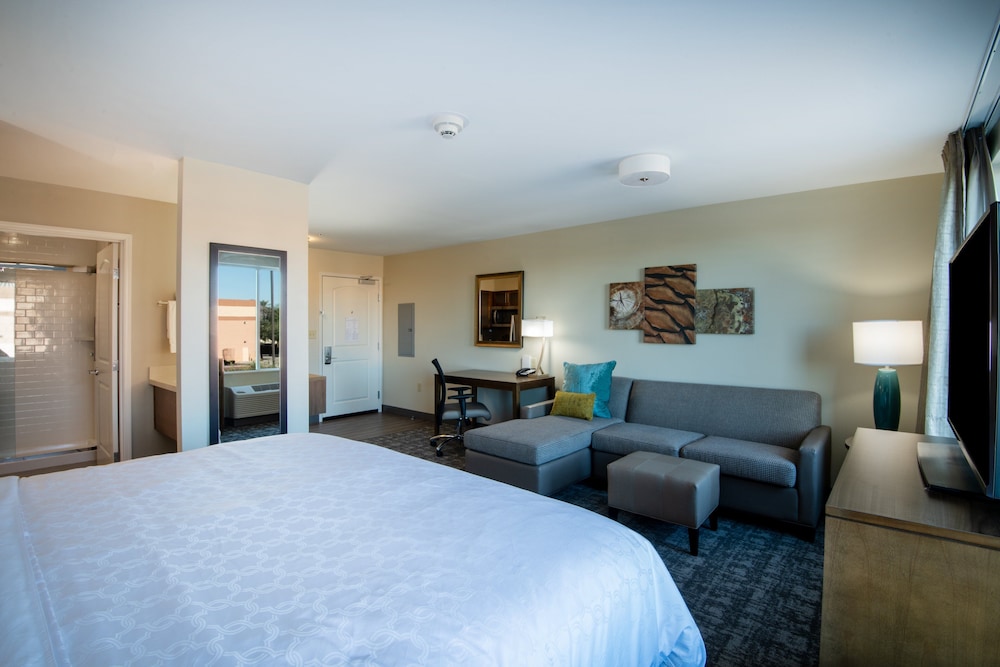 Staybridge Suites Scottsdale Talking Stick by IHG - photo 9