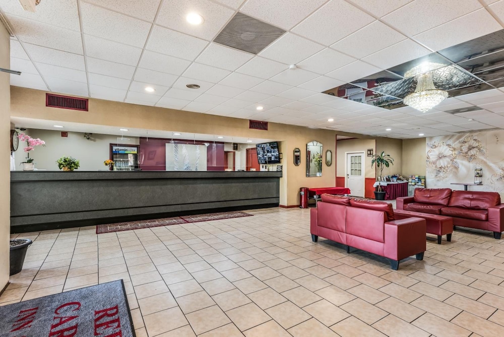 Red Carpet Inn Hazleton - photo 6