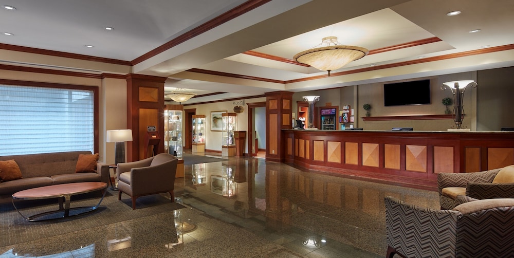 Harrah's Joliet Casino & Hotel A Caesars Rewards Destination - photo 2