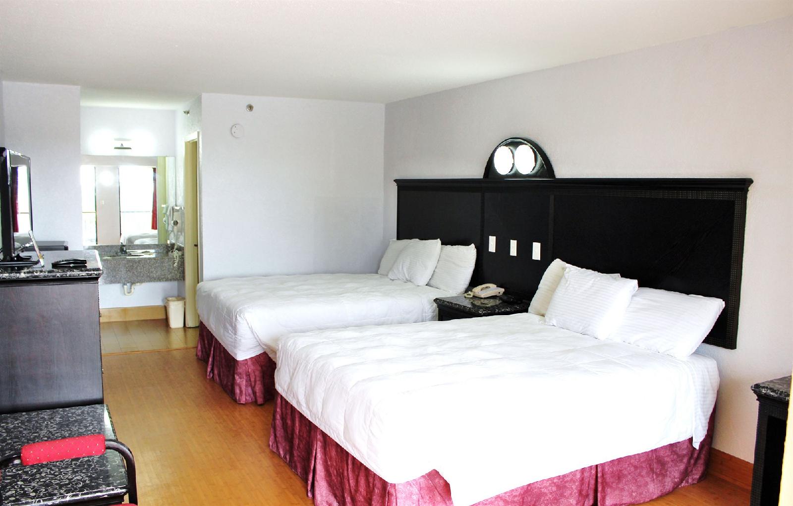 Fairway Inn - photo 7