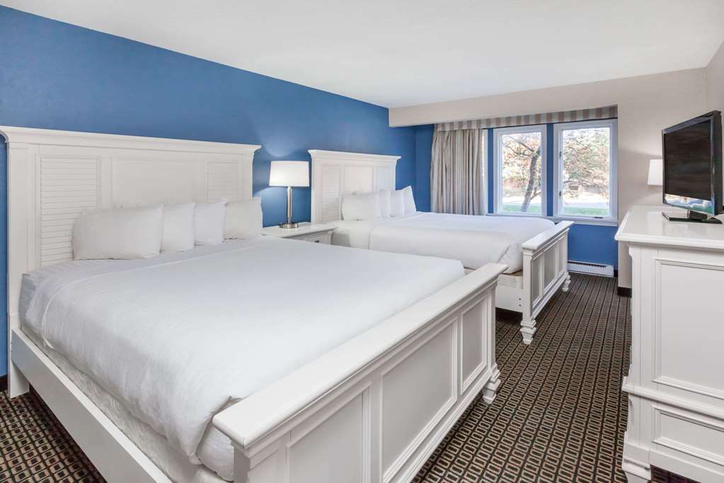 Travelodge By Wyndham Traverse City Mi - photo 18