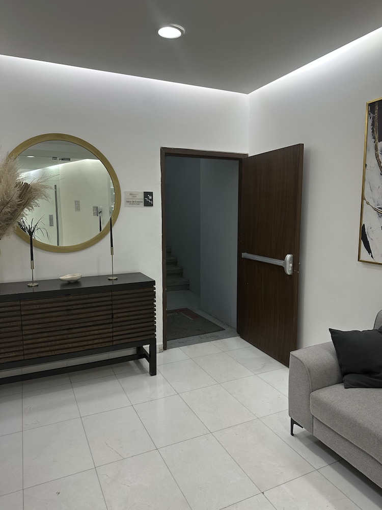 Loft De Lujo Mirador Alameda Central — 4-Star Luxury Hotel in Mexico City, Mexico