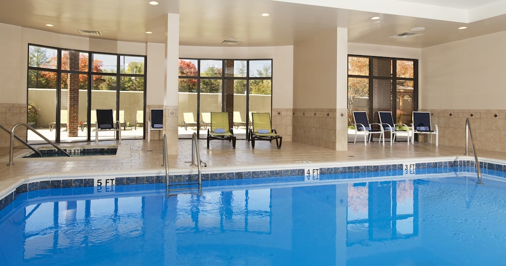 Courtyard by Marriott Bloomington - photo 29