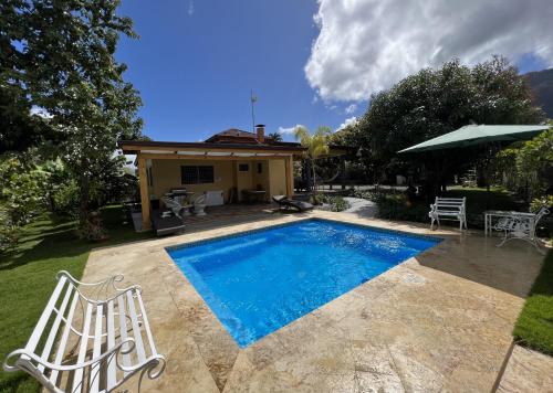 Villa Rosalía Jarabacoa con Piscina Climatizada — 4-Star Luxury Hotel in Jarabacoa, Dominican Republic