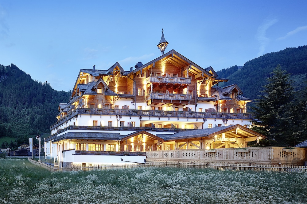 Grossarler Hof — 4-Star Luxury Hotel in Grossarl, Austria