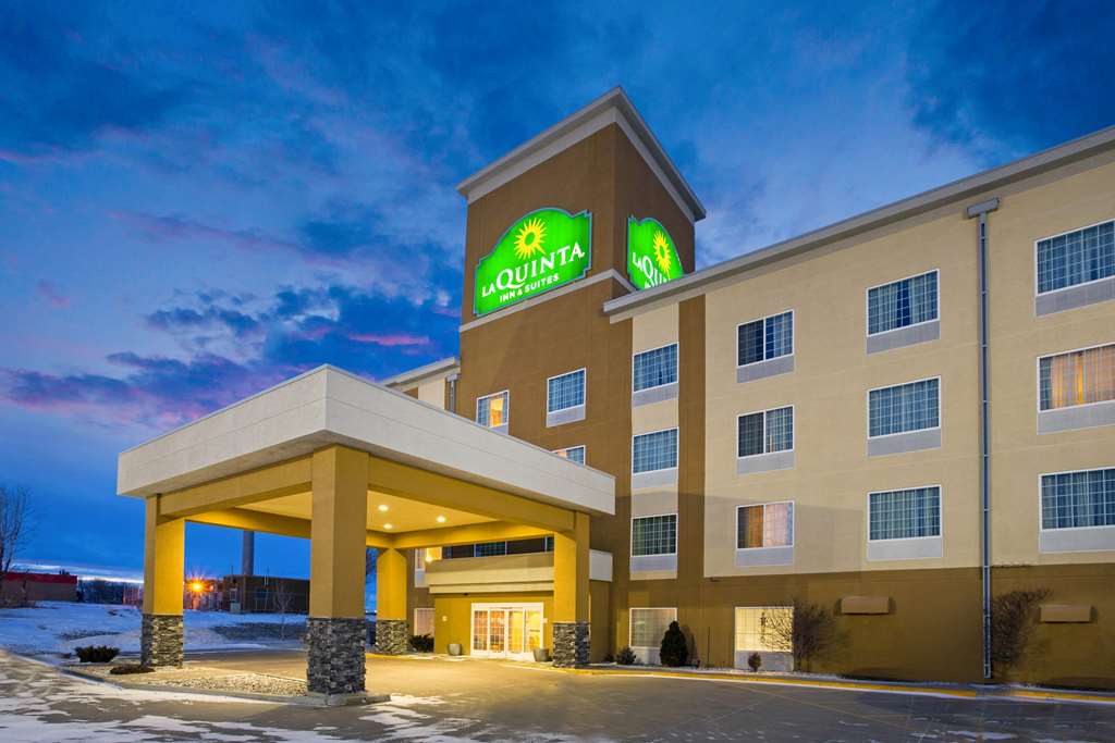La Quinta Inn & Suites by Wyndham Dickinson - photo 5