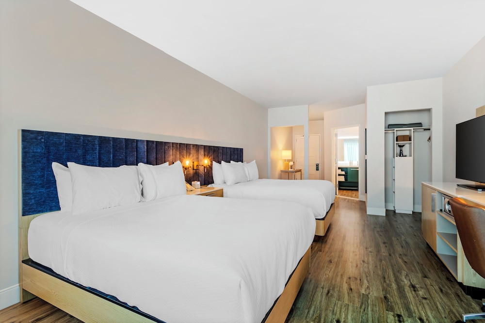 EVEN Hotel Waco University Area by IHG - photo 16