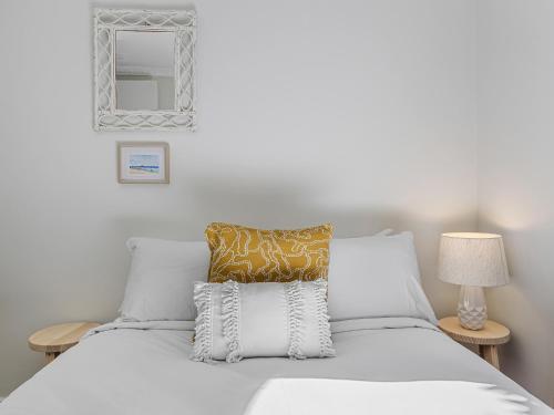 Maroochy Beachside 3 Bedroom Getaway — 4-Star Luxury Hotel in Maroochydore, Australia