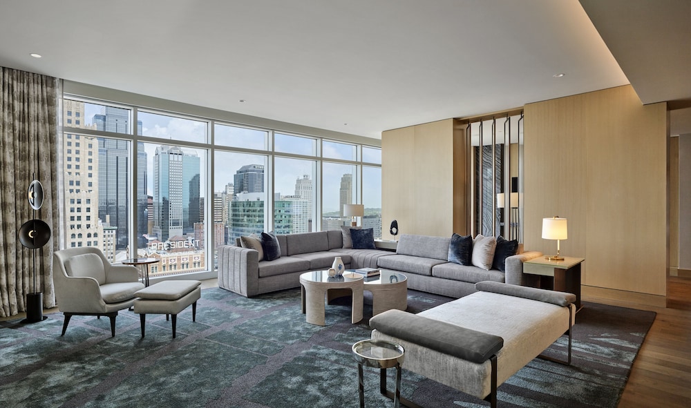 Loews Kansas City Hotel - photo 11