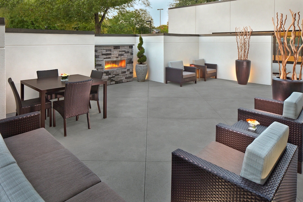 Courtyard by Marriott Philadelphia City Avenue - photo 30