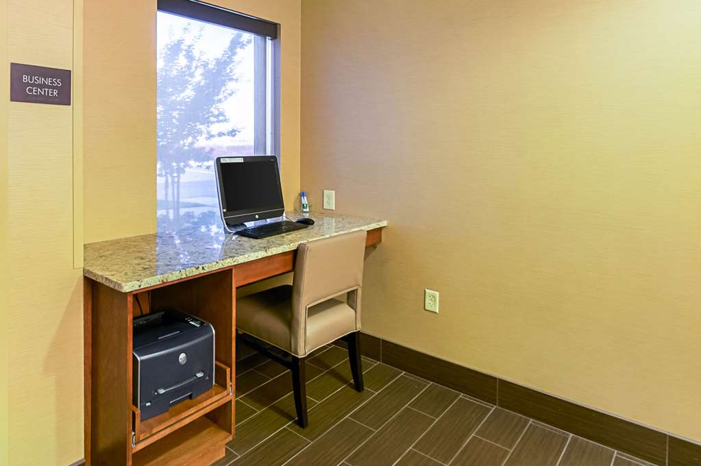 Comfort Inn Frederick Ballenger Creek - photo 22