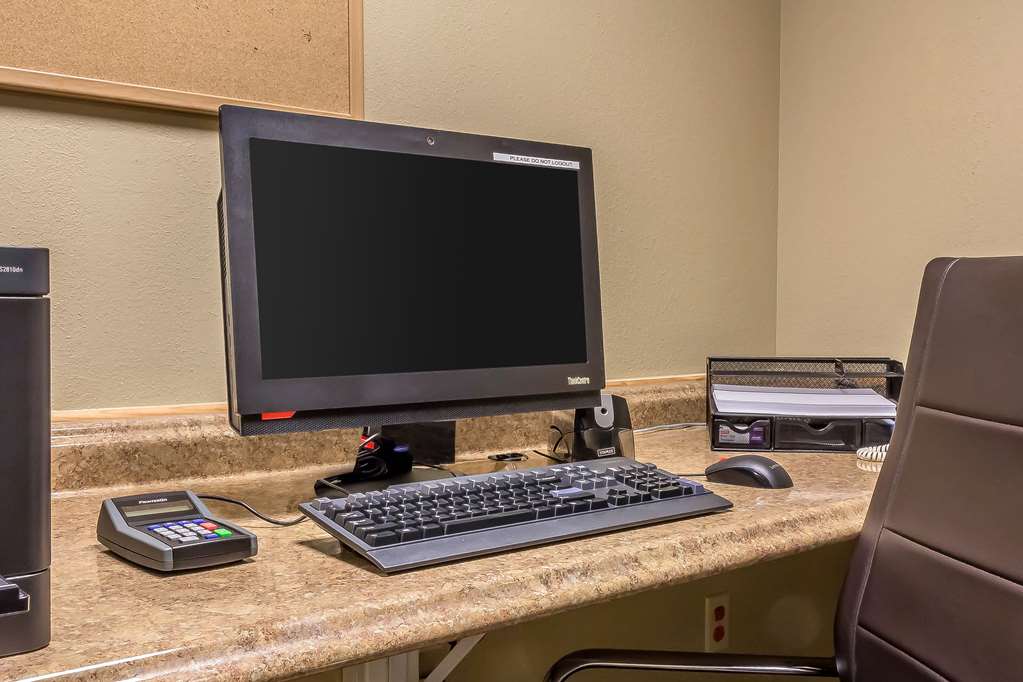 Comfort Suites Near Casinos Norwich Uncasville CT - photo 42