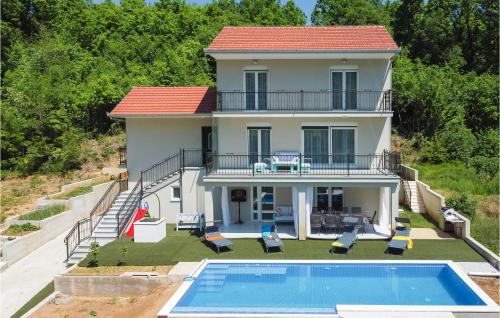 Amazing Home In Sinj With Wifi — 4-Star Luxury Hotel in Sinj, Croatia