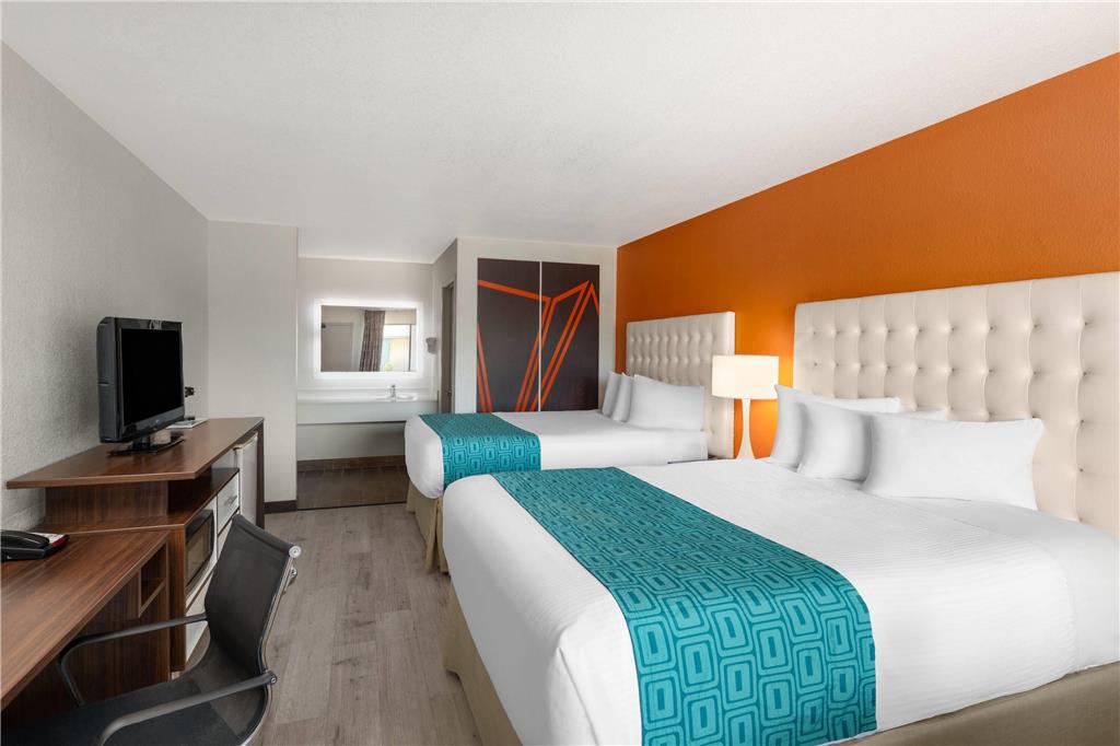 Howard Johnson by Wyndham Modesto Ceres - photo 9