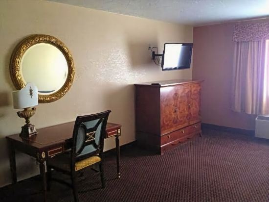 Texan Inn and Suites Monahans - photo 11