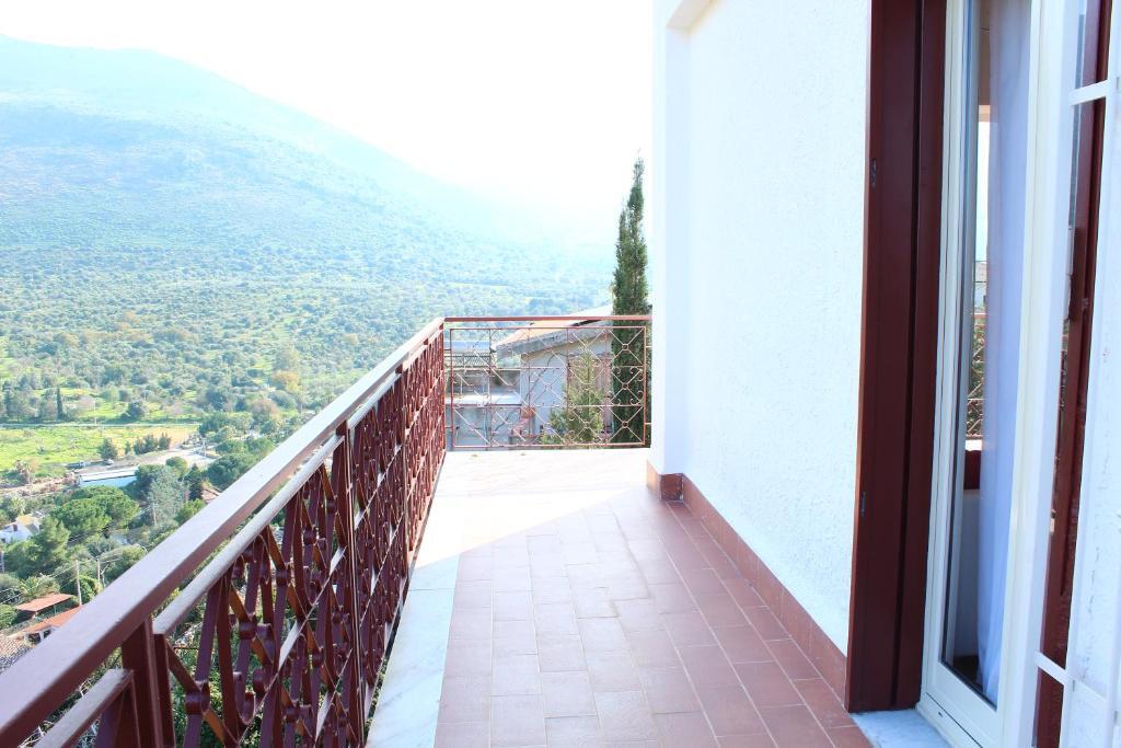 Casa Kennedy — 4-Star Luxury Hotel in Capaci, Italy