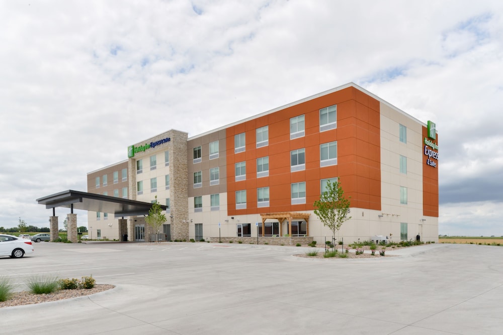 Holiday Inn Express & Suites Ogallala by IHG - photo 52