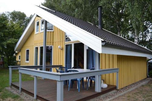 Wildgans 281 - carbon neutral hotel in Mirow