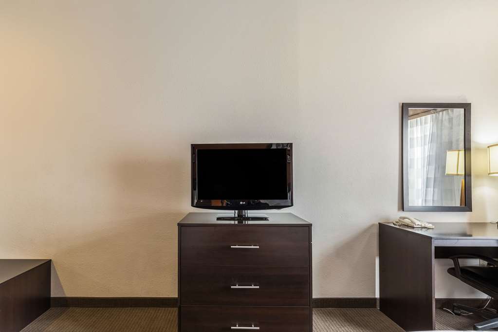 Sleep Inn & Suites Stafford Sugarland - photo 20