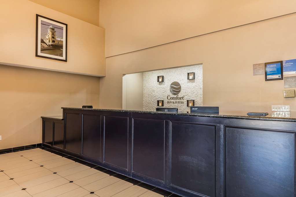 Comfort Inn & Suites Crystal Inn Sportsplex - photo 9