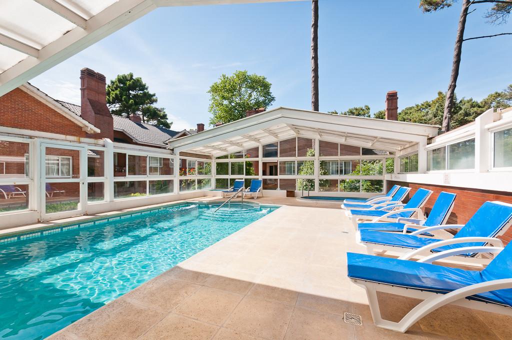 Las cuatro estaciones in Carilo, Argentina