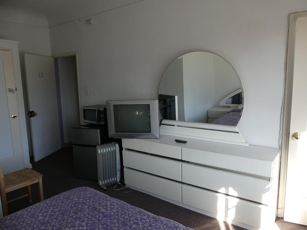 Wilshire Orange Hotel - photo 20