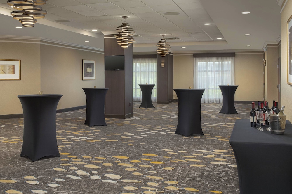Courtyard by Marriott Tacoma Downtown - photo 63