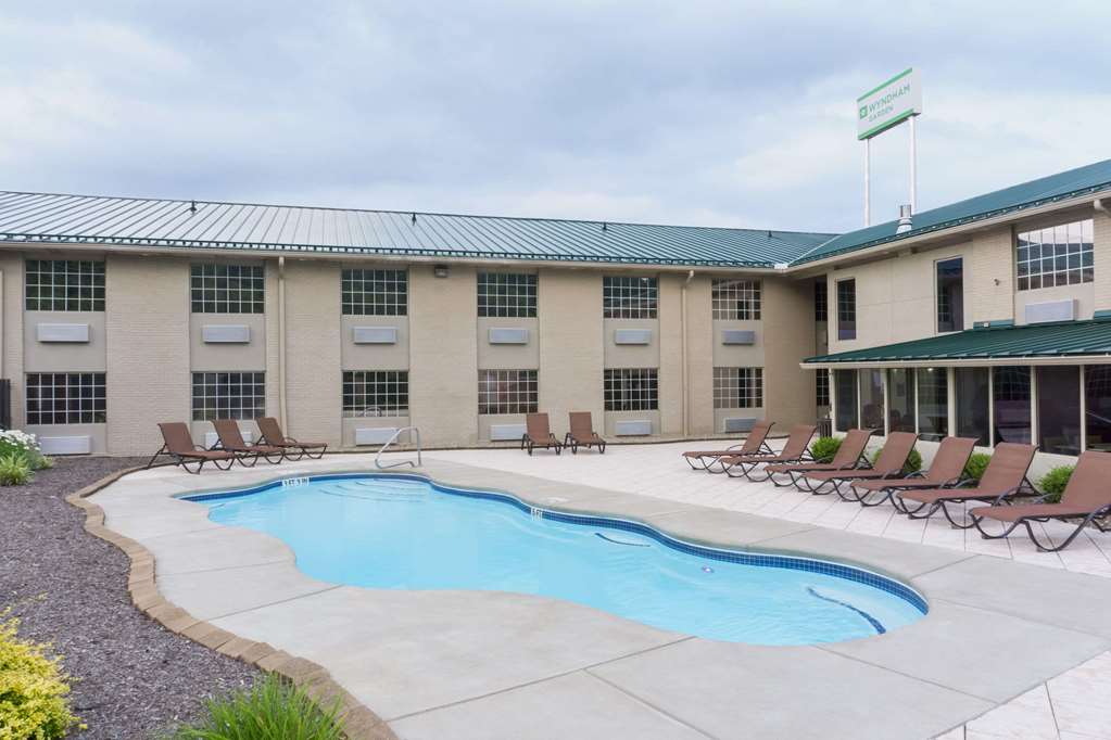 Wyndham Garden Cross Lanes Charleston - photo 5