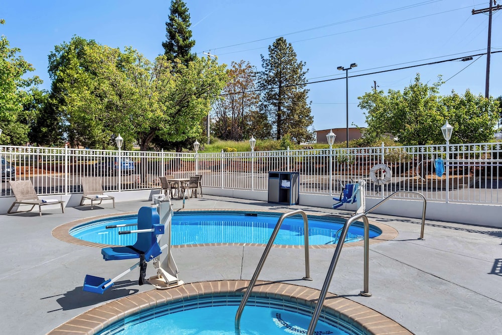 Best Western Paradise Hotel - photo 32