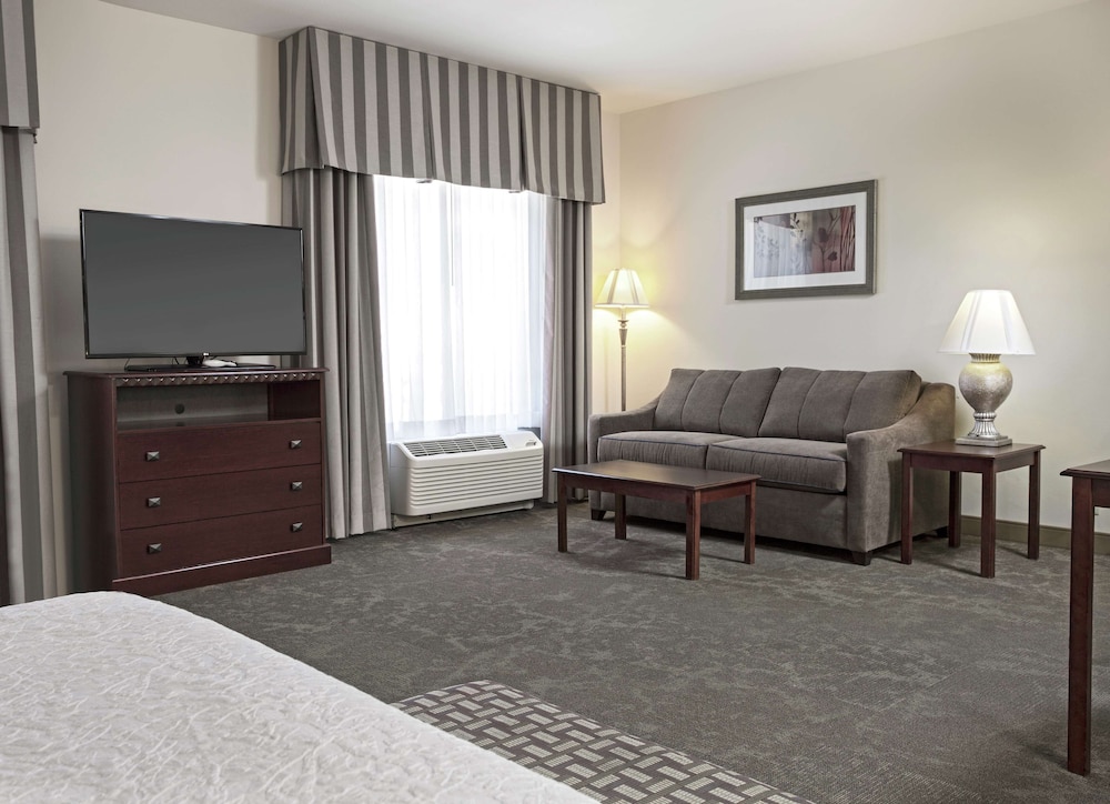 Hampton Inn & Suites Prescott Valley - photo 27