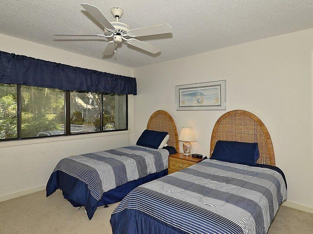 218 Turnberry Village - photo 2