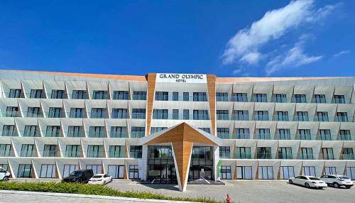 Arena Grand Hotel — hotel in Quba