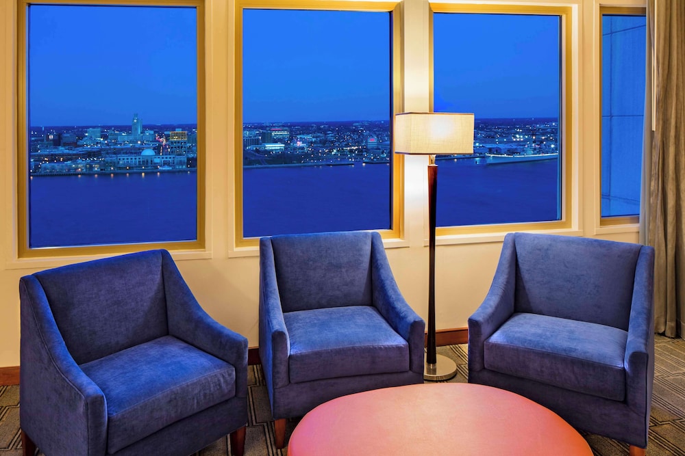 Hilton Philadelphia at Penn's Landing - photo 37
