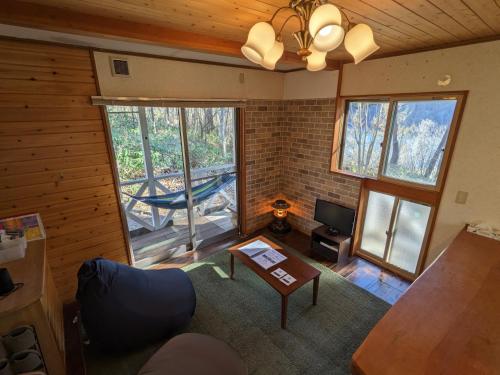 山と池 — 4-Star Luxury Hotel in Chikuma, Japan