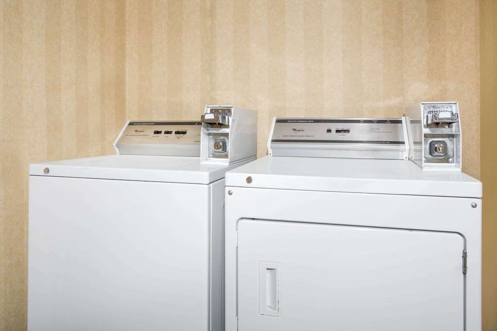 Super 8 by Wyndham Bentonville - photo 14