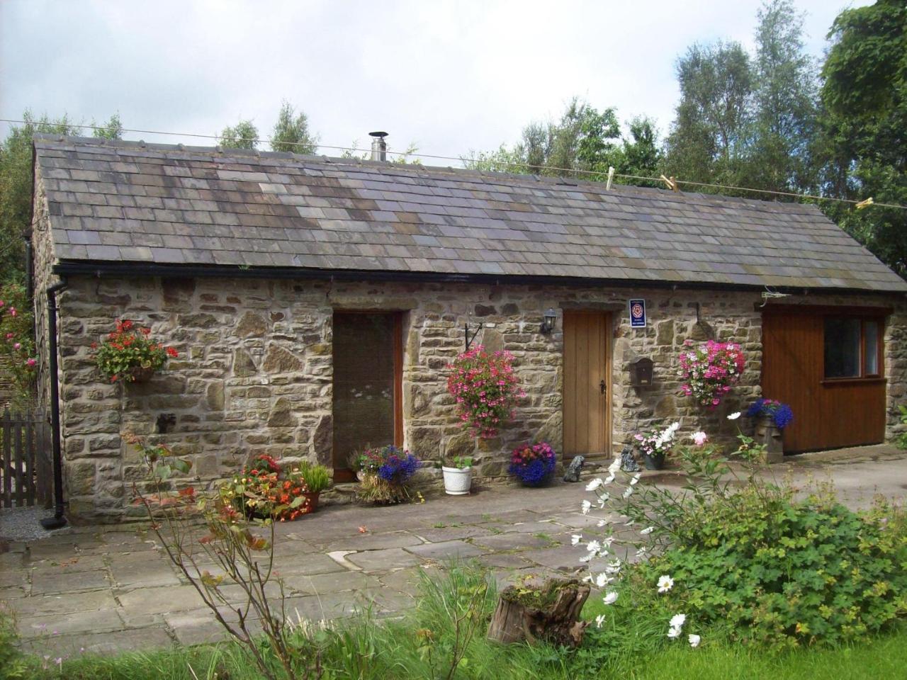 Silk Hill Stables — hotel in Whaley Bridge