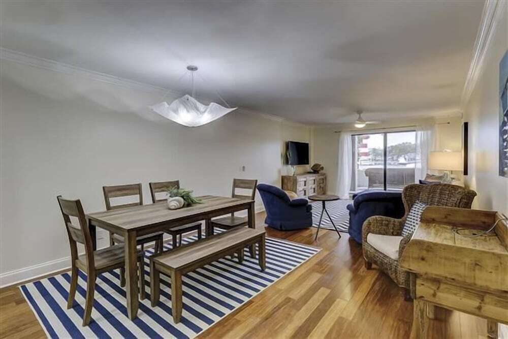 1023 Caravel Court at The Sea Pines Resort - photo 8