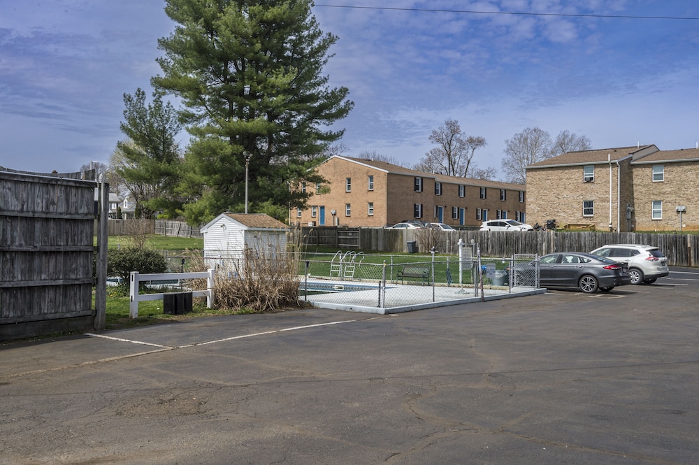 Sunrise Inn Hershey - photo 38