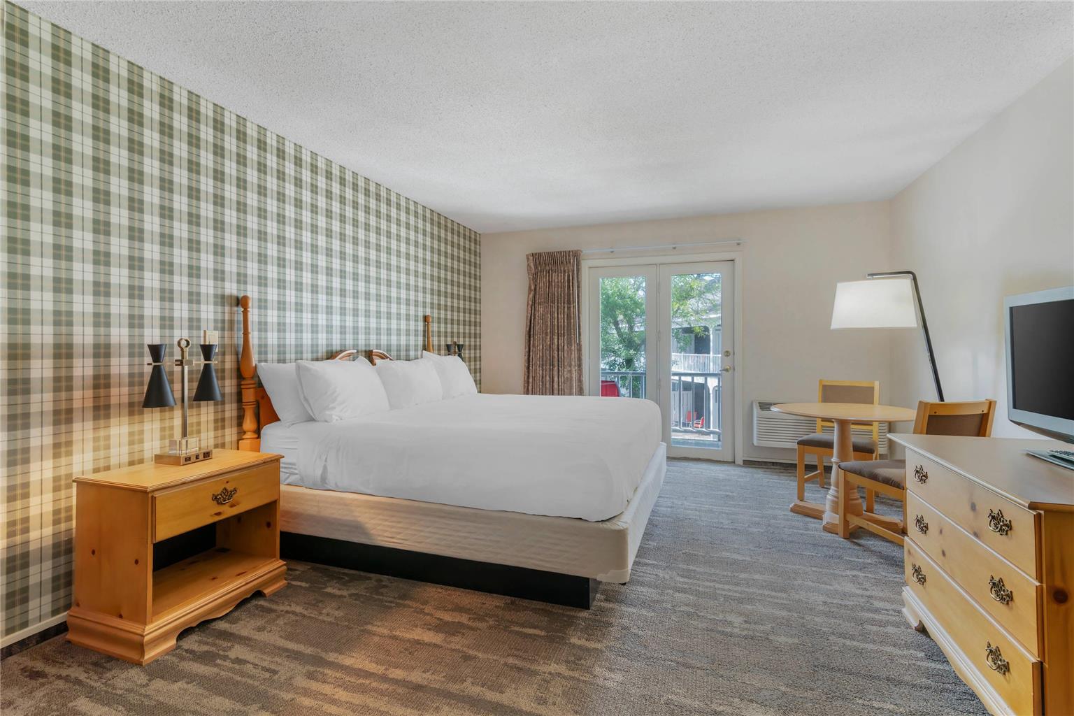 Green Granite Inn an Ascend Collection Hotel - photo 20