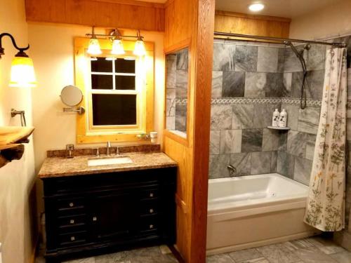 Cascina Rococo at White Lotus Eco Spa Retreat — 4-Star Luxury Hotel in Stanardsville, United States