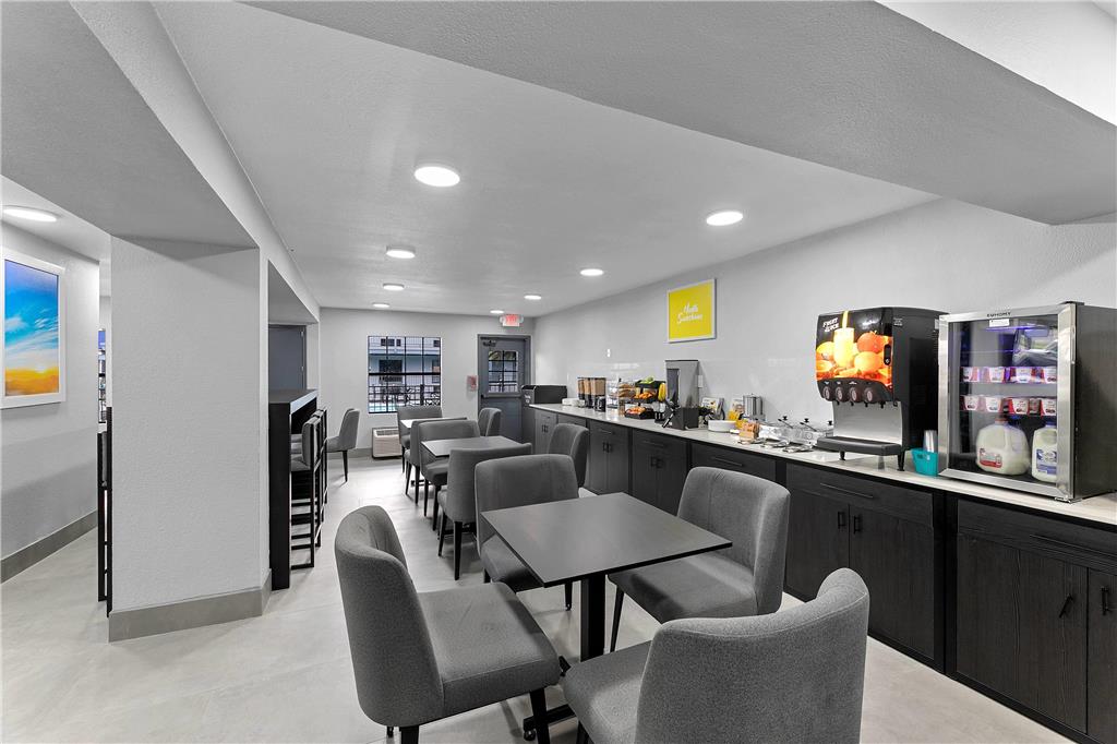 Days Inn by Wyndham San Antonio Near Lackland AFB - photo 22